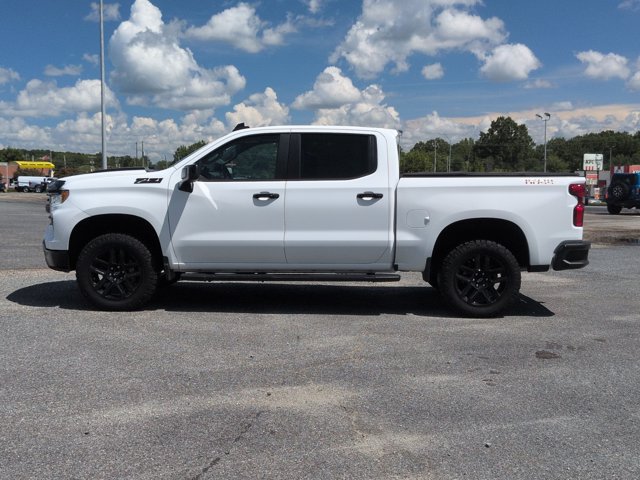Used 2025 Chevrolet Silverado 1500 LT Trail Boss w/ Convenience Package II AWD/4WD image 7