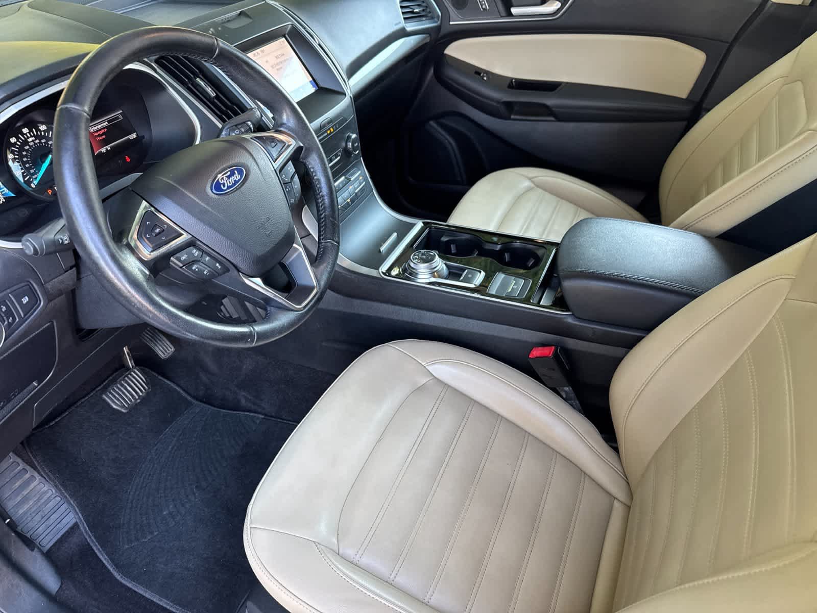 Certified 2020 Ford Edge SEL AWD/4WD image 11