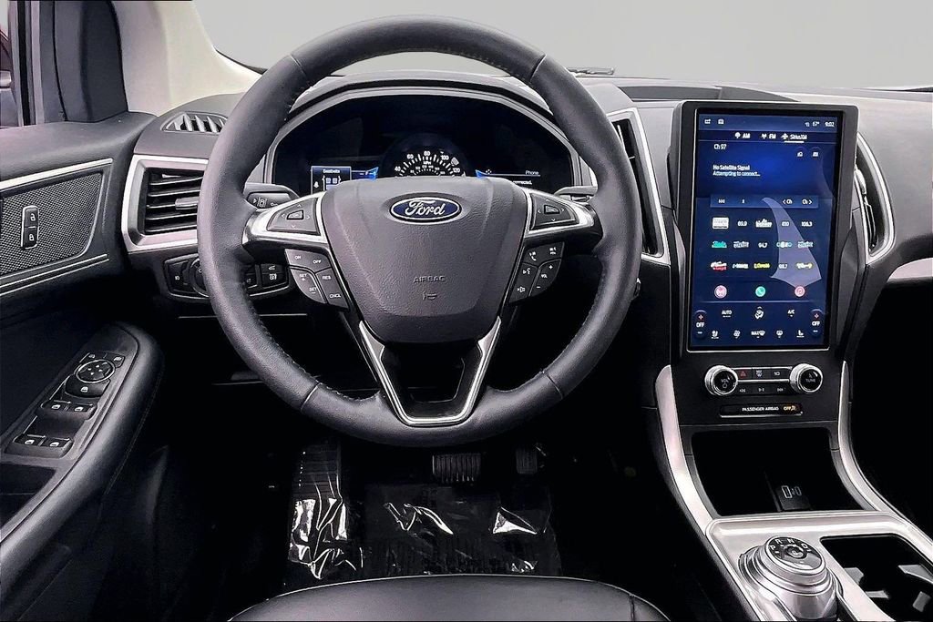 Certified 2024 Ford Edge SEL w/ Convenience Package AWD/4WD image 5