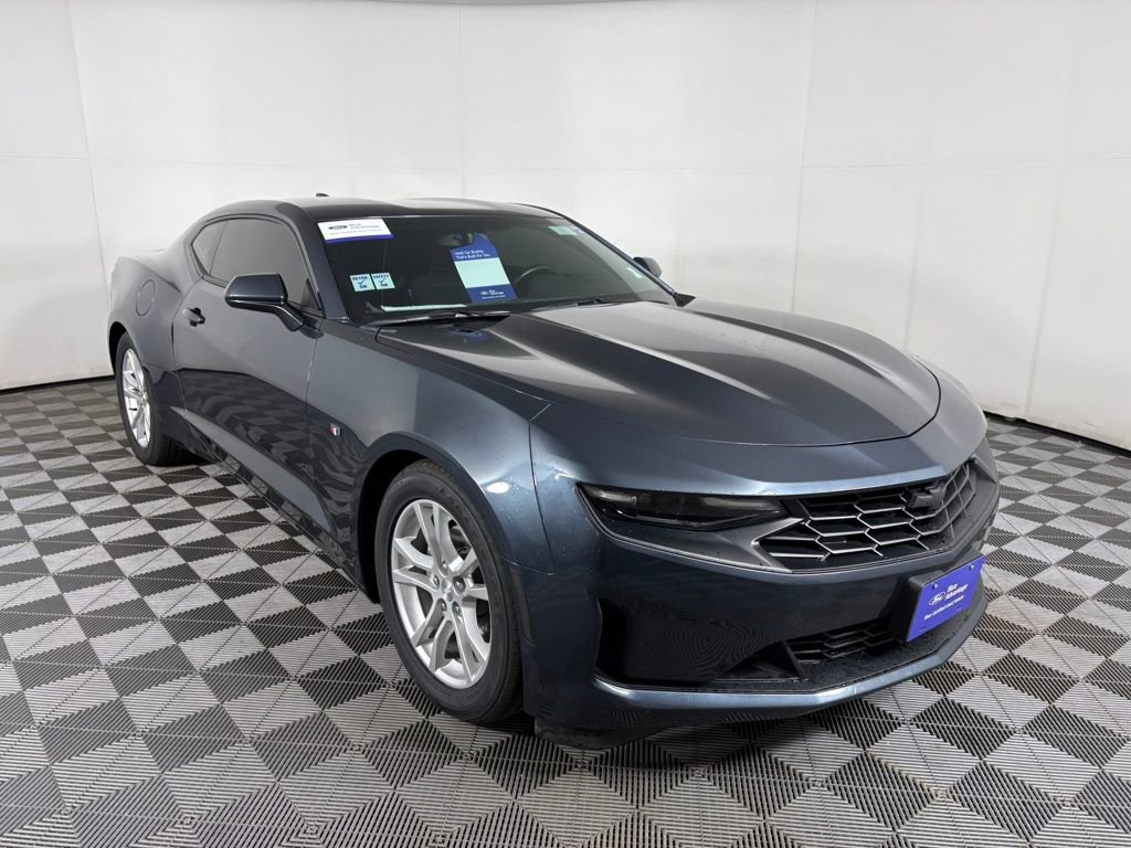 Used 2021 Chevrolet Camaro LS image 7