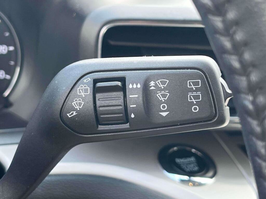 Certified 2023 Ford Explorer XLT AWD/4WD image 36