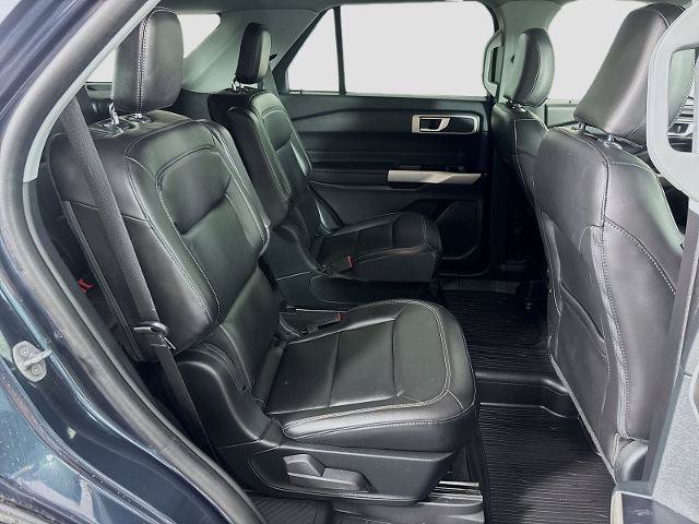 Certified 2022 Ford Explorer XLT w/ Equipment Group 202A AWD/4WD image 28