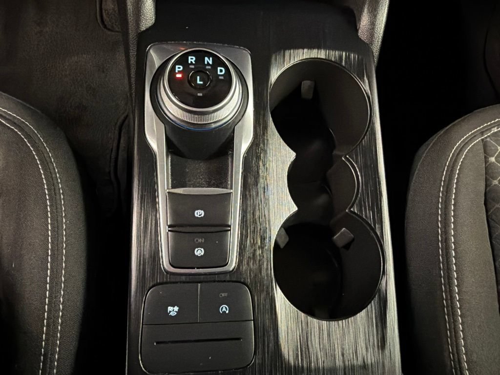 Certified 2024 Ford Escape Active AWD/4WD image 18