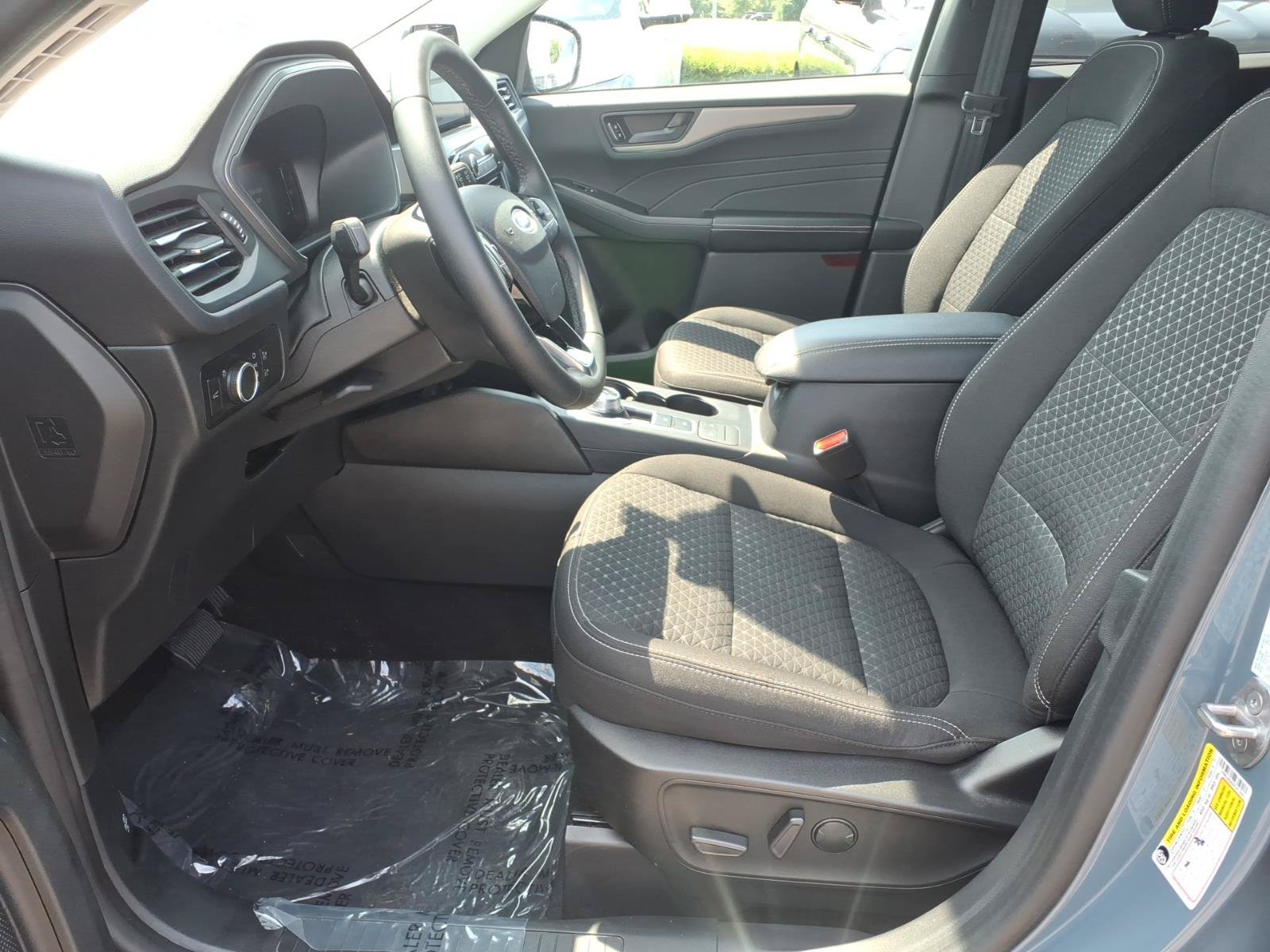 Certified 2023 Ford Escape Active AWD/4WD image 20