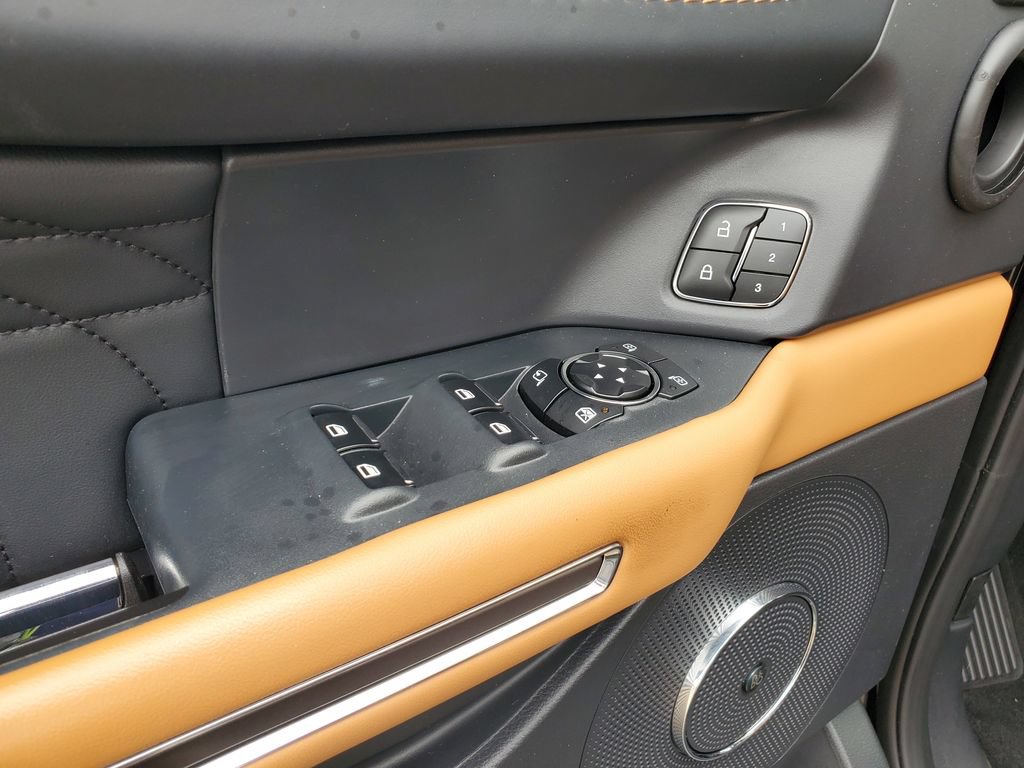 Certified 2023 Ford Expedition Max Platinum AWD/4WD image 18