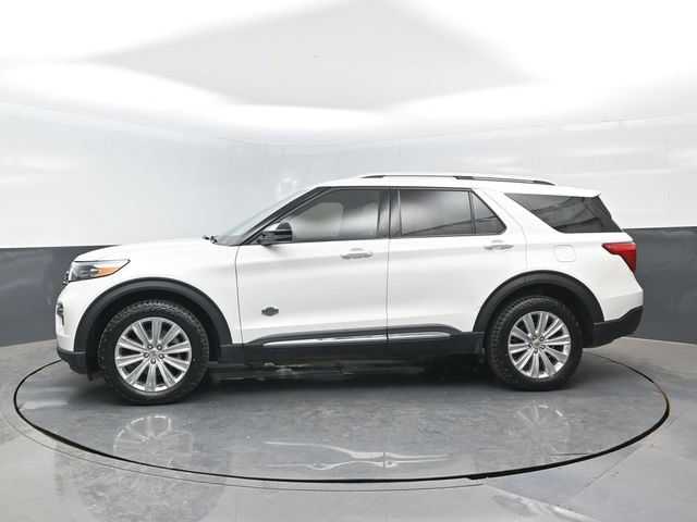 Certified 2023 Ford Explorer King Ranch w/ Technology Package AWD/4WD image 4