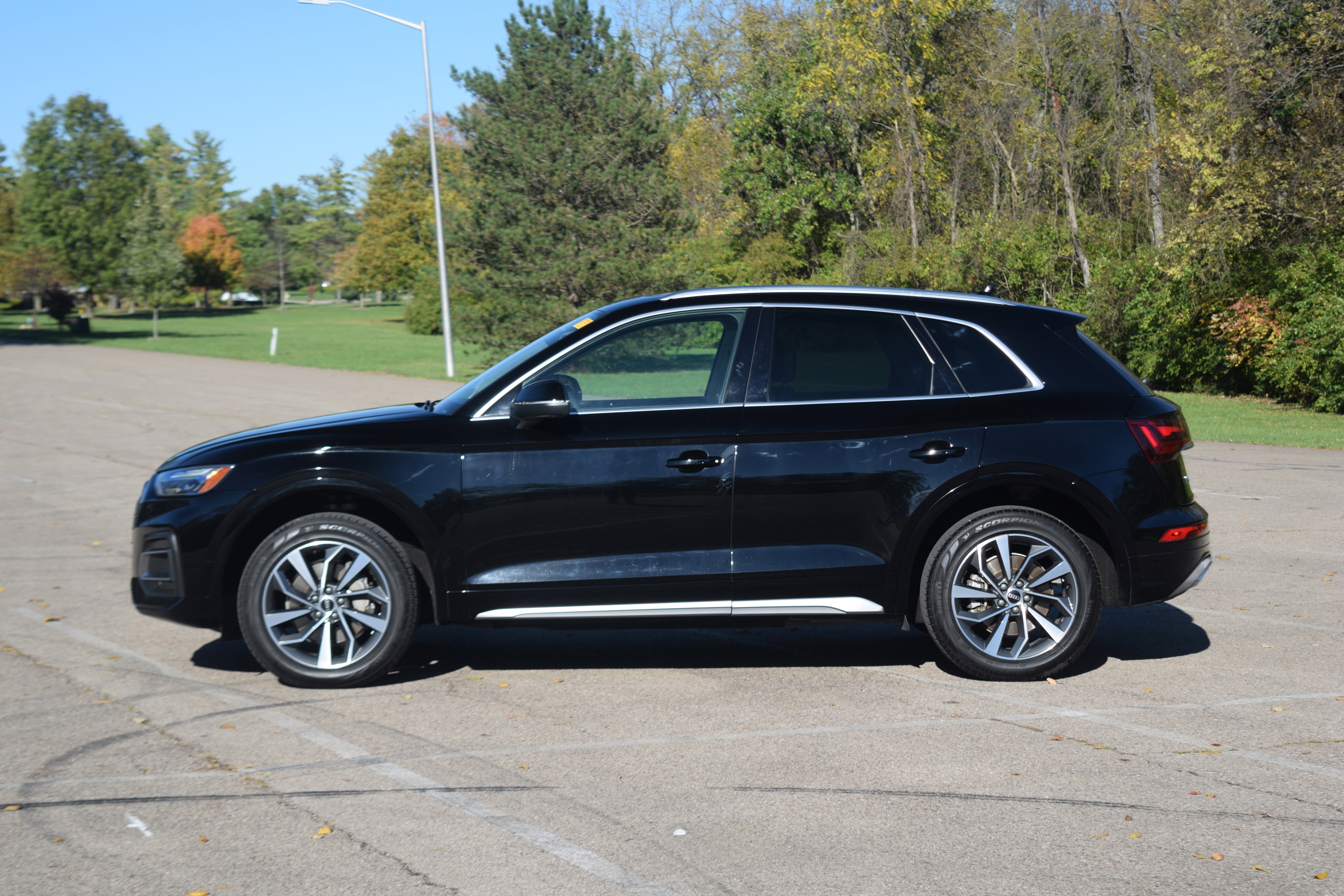 Used 2021 Audi Q5 Premium Plus image 24