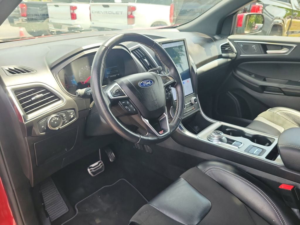 Certified 2022 Ford Edge ST w/ Equipment Group 401A AWD/4WD image 19