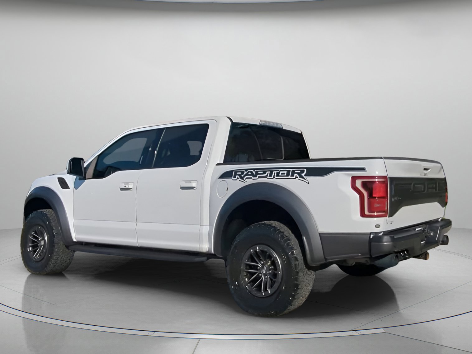 Certified 2019 Ford F150 Raptor w/ Equipment Group 802A Luxury image 12