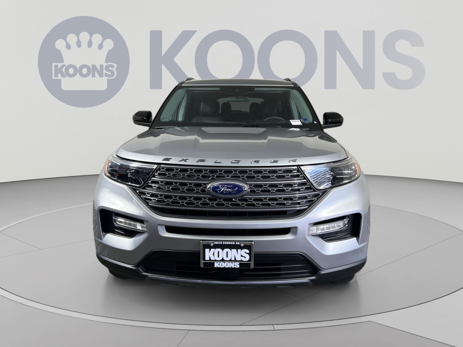 Certified 2023 Ford Explorer XLT w/ Equipment Group 202A AWD/4WD image 4