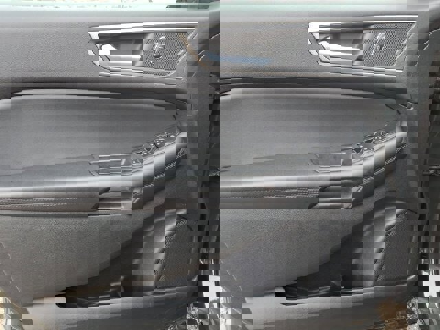 Certified 2022 Ford Edge SEL w/ Convenience Package image 15