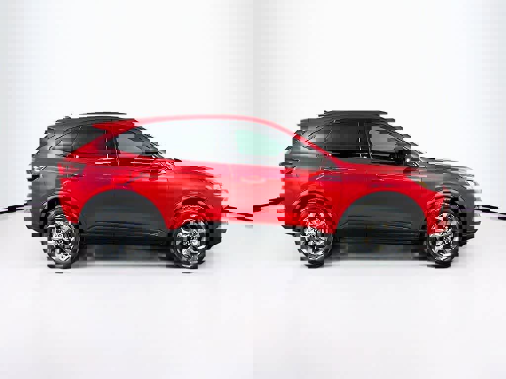 Certified 2025 Ford Escape ST-Line image 6