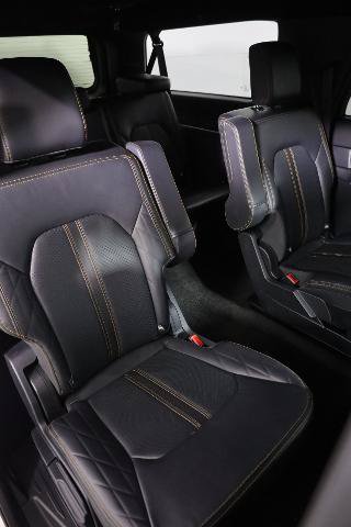 Certified 2022 Ford Expedition Max Platinum AWD/4WD image 11