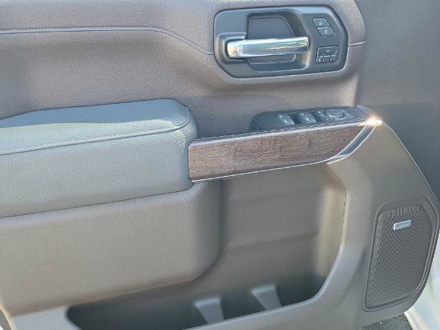 Used 2022 GMC Sierra 2500 Denali AWD/4WD image 8