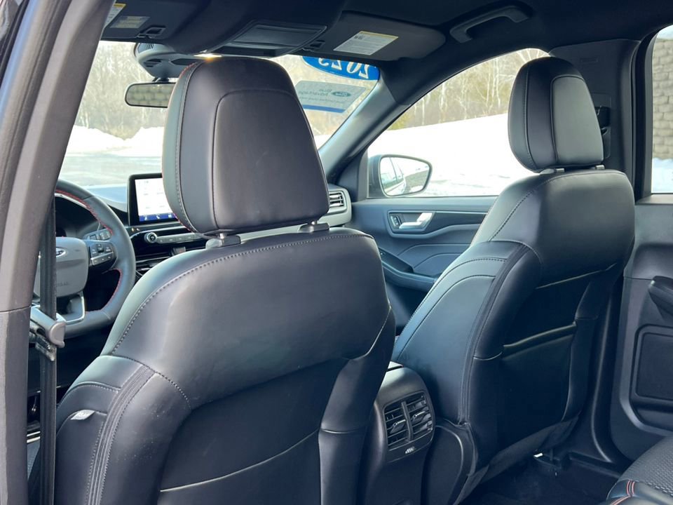 Certified 2023 Ford Escape ST-Line image 35