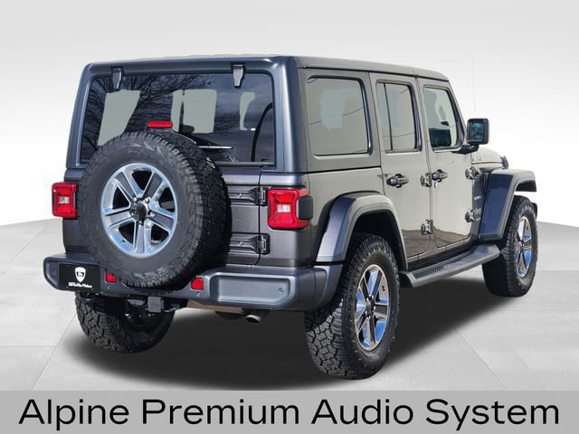 Used 2018 Jeep Wrangler Unlimited Sahara image 5