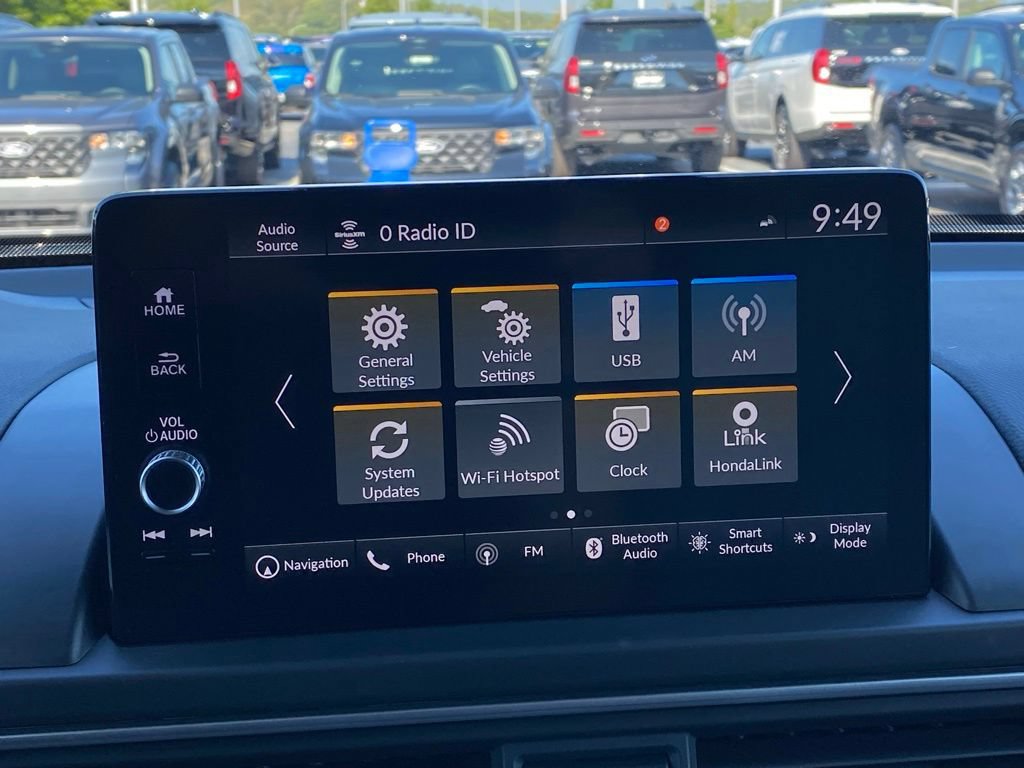 Used 2023 Honda Pilot Touring image 16