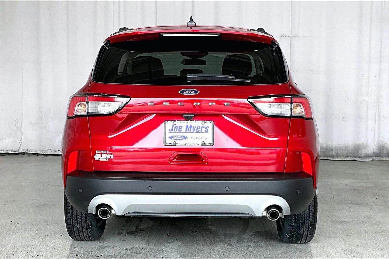 Certified 2022 Ford Escape SEL image 3