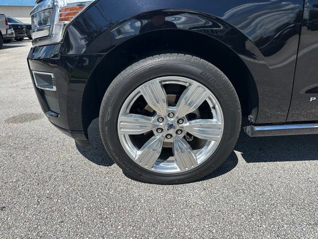Certified 2024 Ford Expedition Platinum AWD/4WD image 38