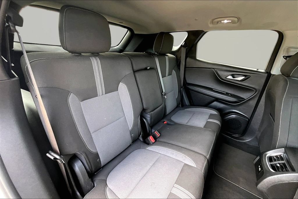 Used 2025 Chevrolet Blazer LT AWD/4WD image 27