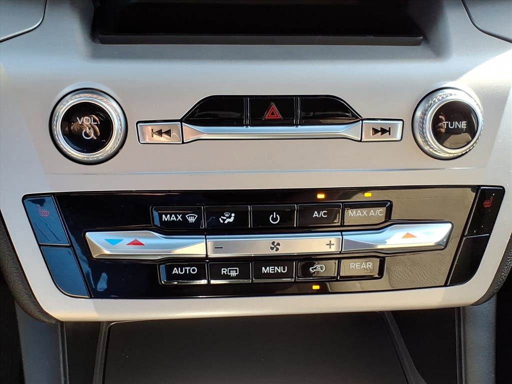 Certified 2023 Ford Explorer XLT image 19