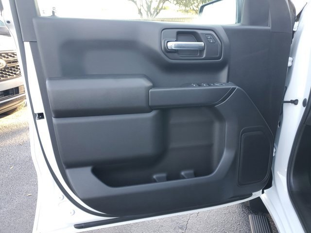 Used 2023 Chevrolet Silverado 1500 Custom image 15