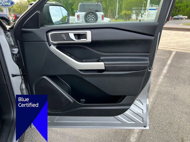 Certified 2020 Ford Explorer XLT w/ Equipment Group 202A image 31