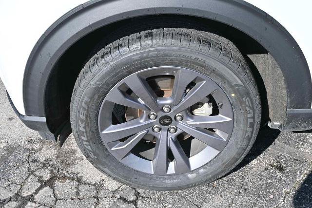 Certified 2023 Ford Explorer XLT AWD/4WD image 13