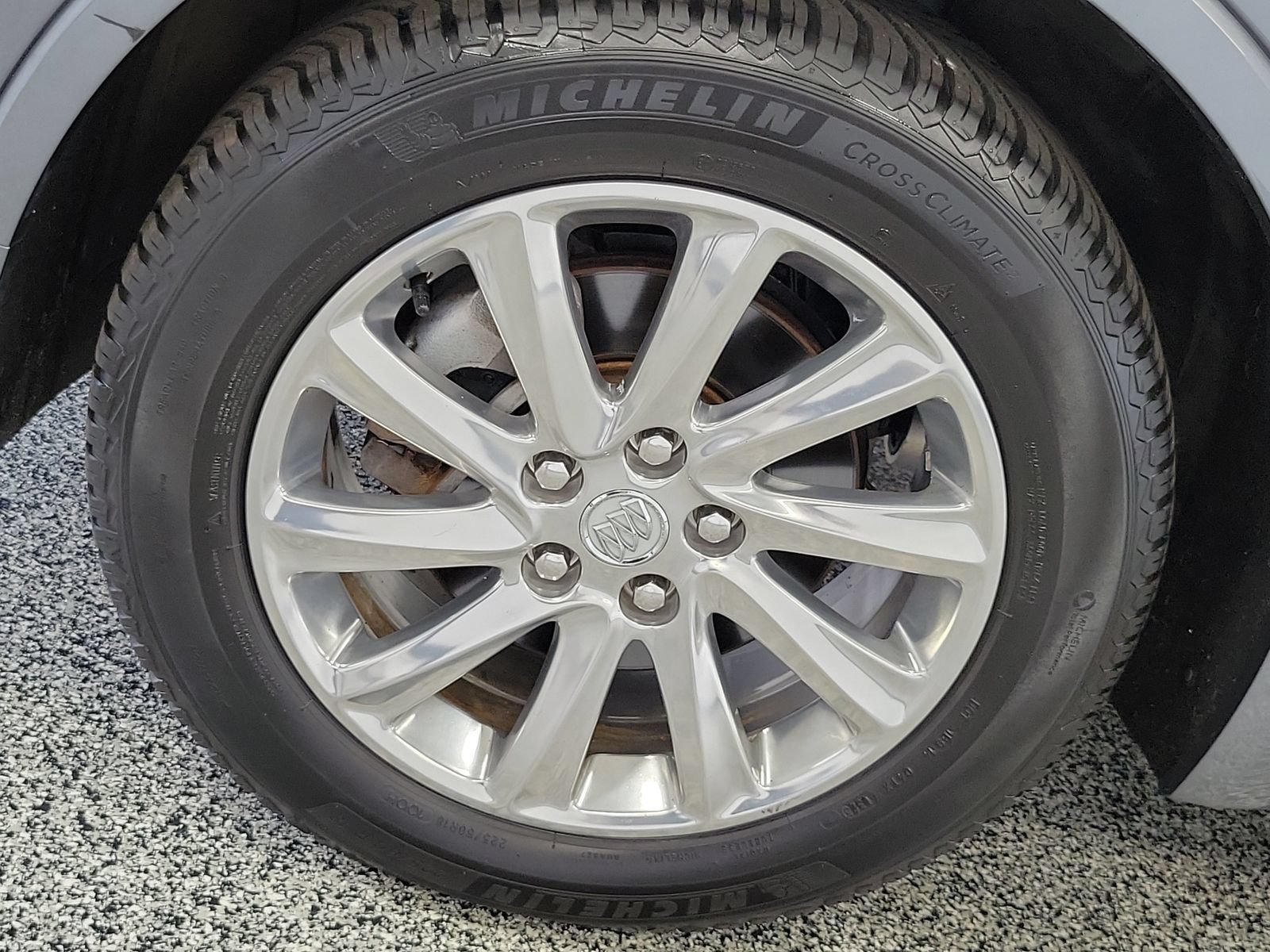 Used 2020 Buick Envision Essence AWD/4WD image 5