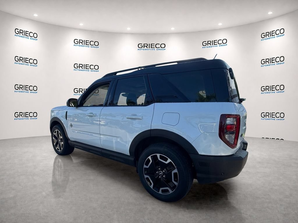 Certified 2021 Ford Bronco Sport Outer Banks w/ Outer Banks Package AWD/4WD image 5