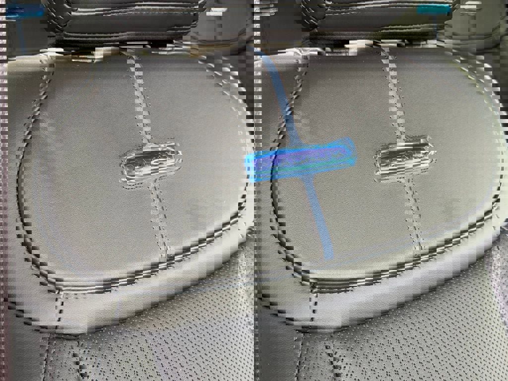 Certified 2026 Ford F350 Platinum w/ Tremor Off-Road Package image 23