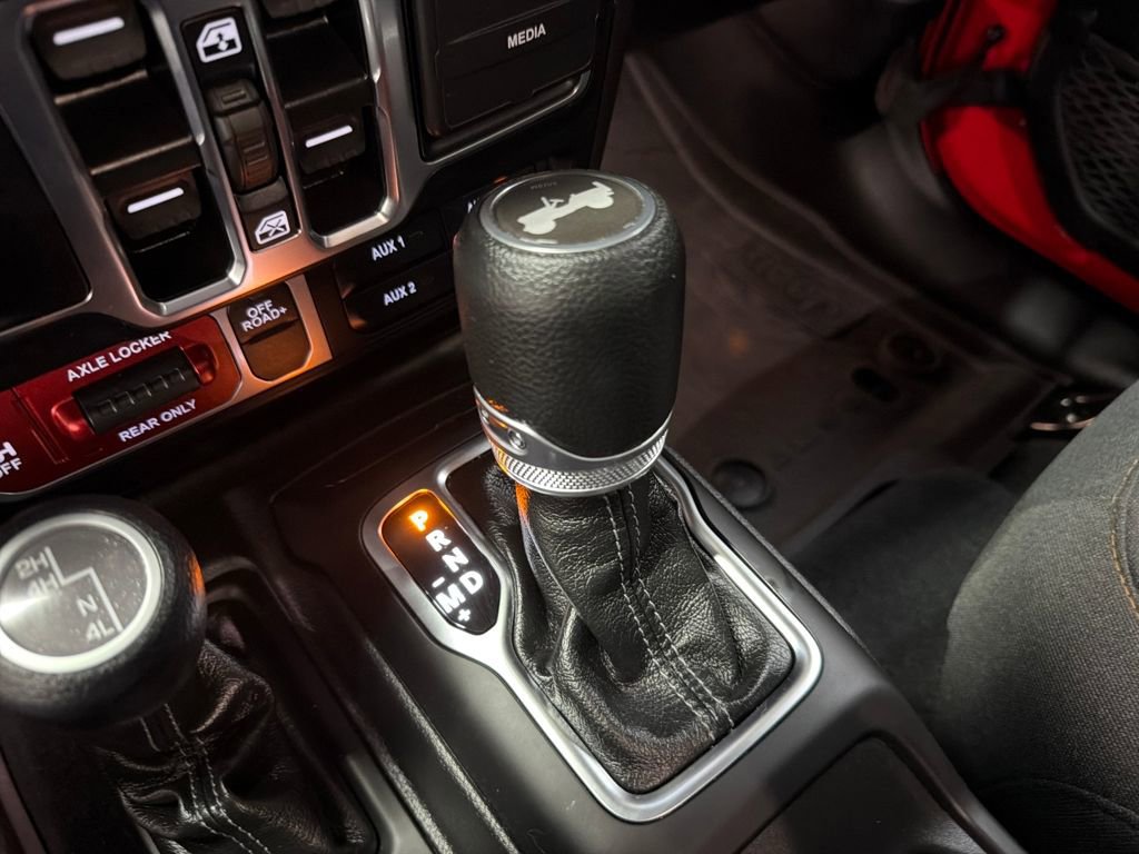 Used 2024 Jeep Wrangler Willys image 28