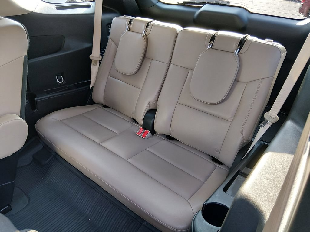 Certified 2023 Ford Explorer Limited w/ Limited Technology Package RWD image 16
