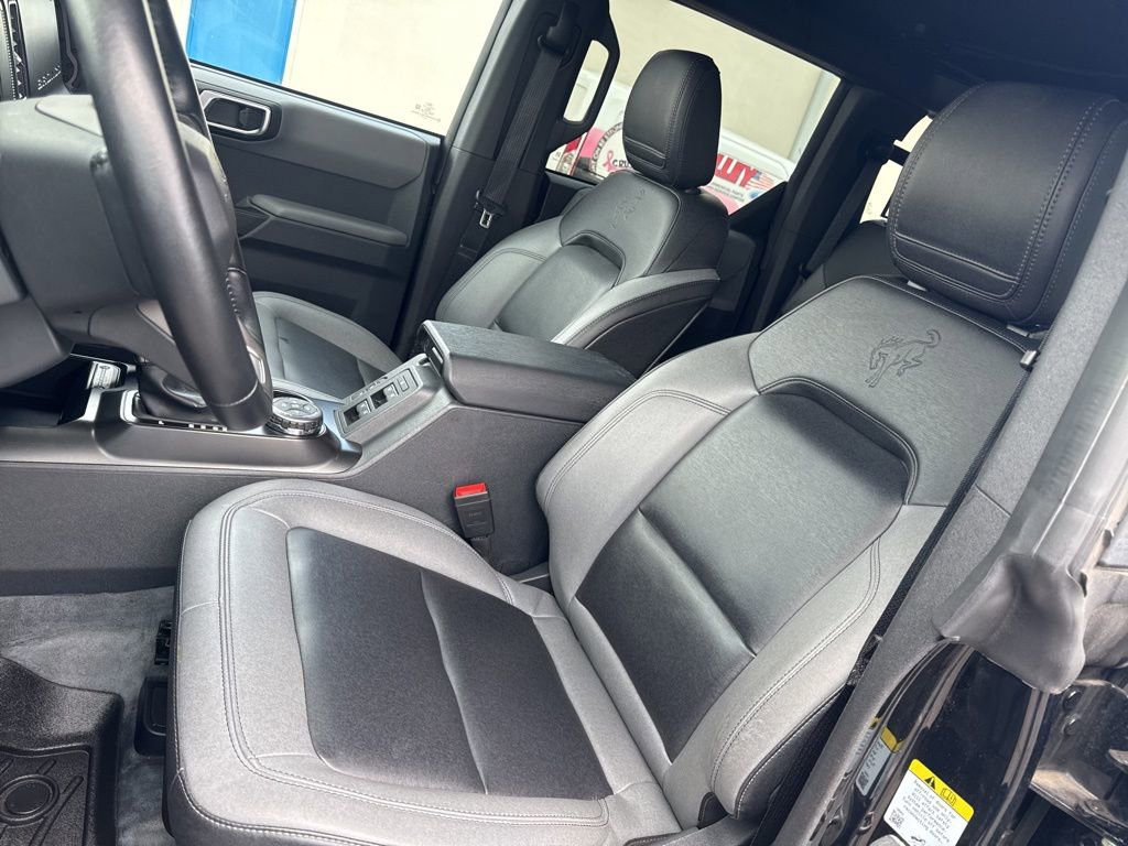 Certified 2023 Ford Bronco Big Bend w/ Sasquatch Package AWD/4WD image 10