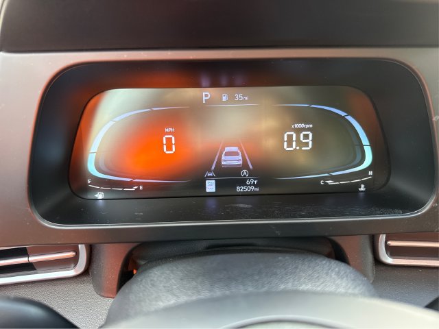 Used 2024 Hyundai Elantra SE FWD image 24