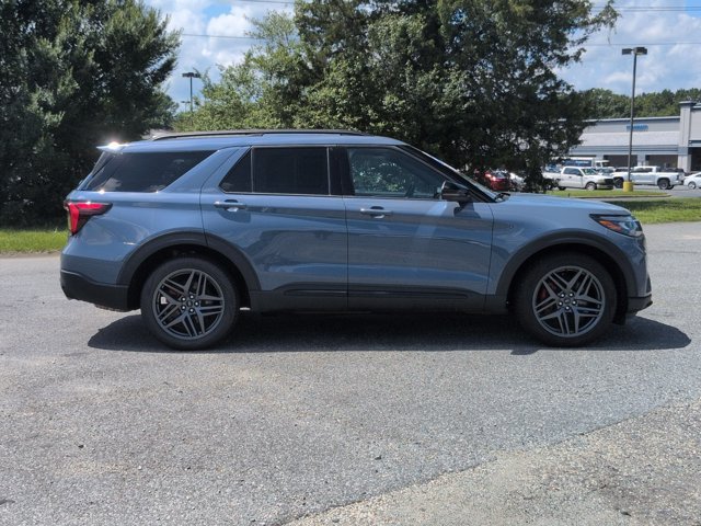 Certified 2025 Ford Explorer ST w/ Sun And Sound Package AWD/4WD image 3