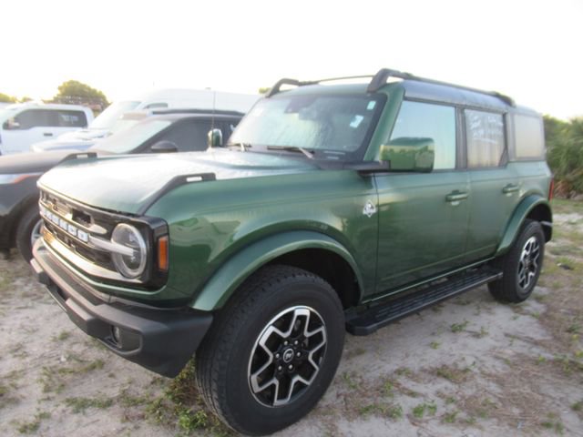 Certified 2024 Ford Bronco Outer Banks AWD/4WD image 3