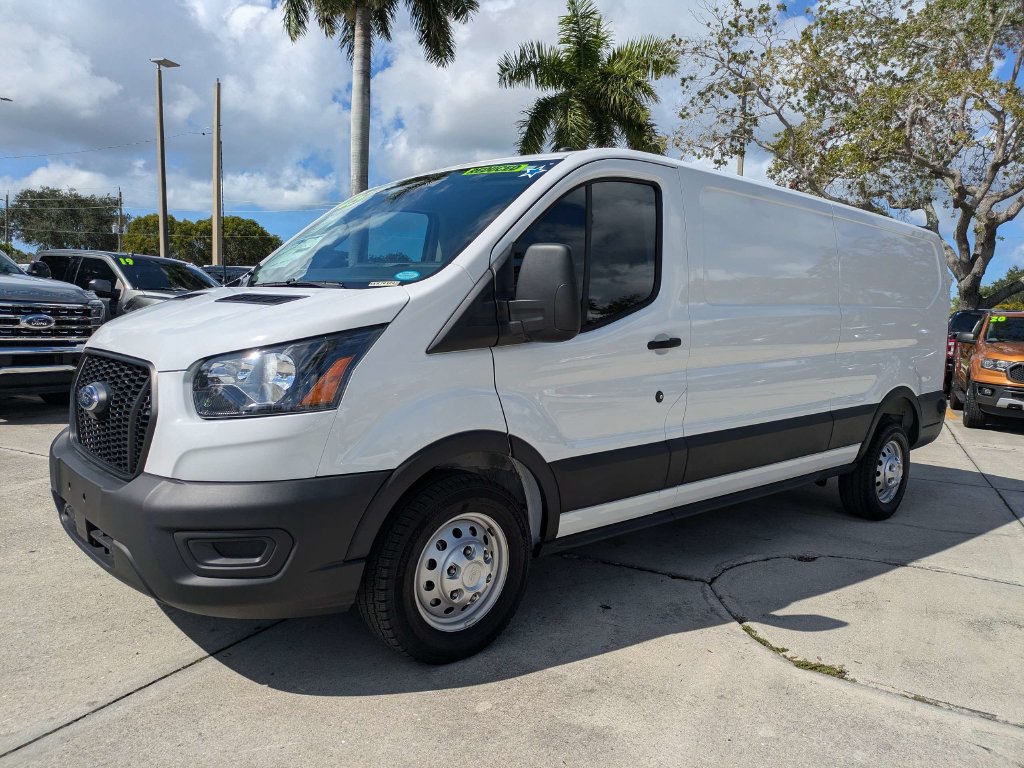 Certified 2025 Ford Transit 350 Low Roof AWD image 7