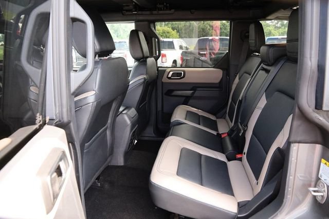 Certified 2024 Ford Bronco Wildtrak AWD/4WD image 10