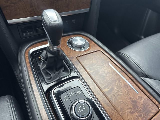 Used 2024 Nissan Armada SL w/ Captain's Chairs Package AWD/4WD image 29