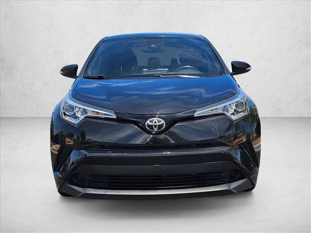 Used 2018 Toyota C-HR XLE FWD video 2