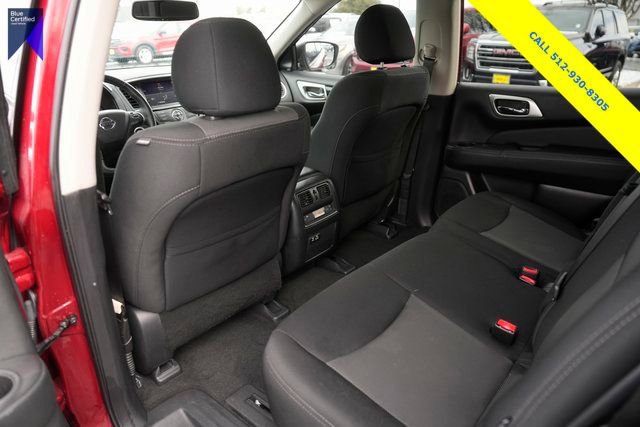 Used 2020 Nissan Pathfinder SV image 10