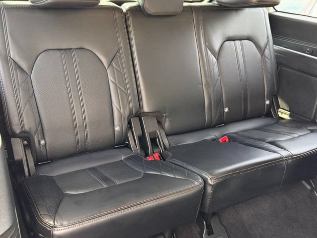 Certified 2019 Ford Expedition Platinum AWD/4WD image 40