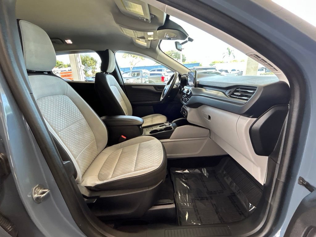 Certified 2023 Ford Escape Active FWD image 23