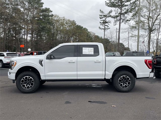 Certified 2022 Ford F150 XLT w/ Equipment Group 302A High image 29