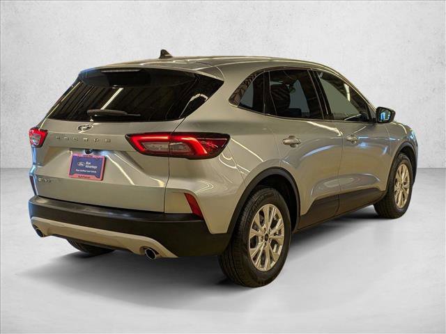 Certified 2023 Ford Escape Active w/ Cold Weather Package FWD image 5