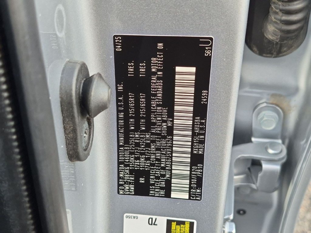 Used 2025 Toyota Corolla Cross AWD Hybrid image 32