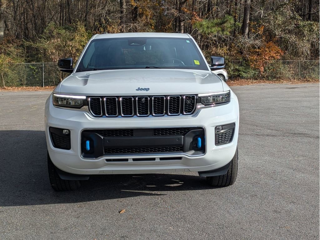 Used 2022 Jeep Grand Cherokee Overland w/ Advanced Protech Group III image 3