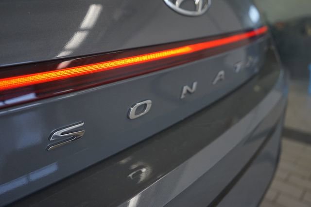 Used 2023 Hyundai Sonata SEL w/ Winter Weather Package image 13