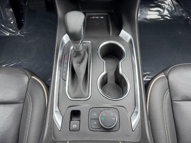 Used 2023 Chevrolet Traverse Premier w/ LPO, Floor Liner Package image 18